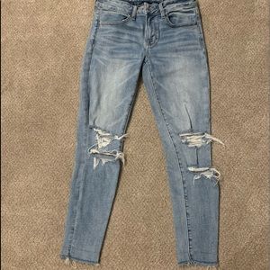 Skinny ripped jeans